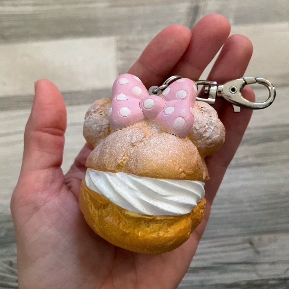 Minnie Creampuff Squishy